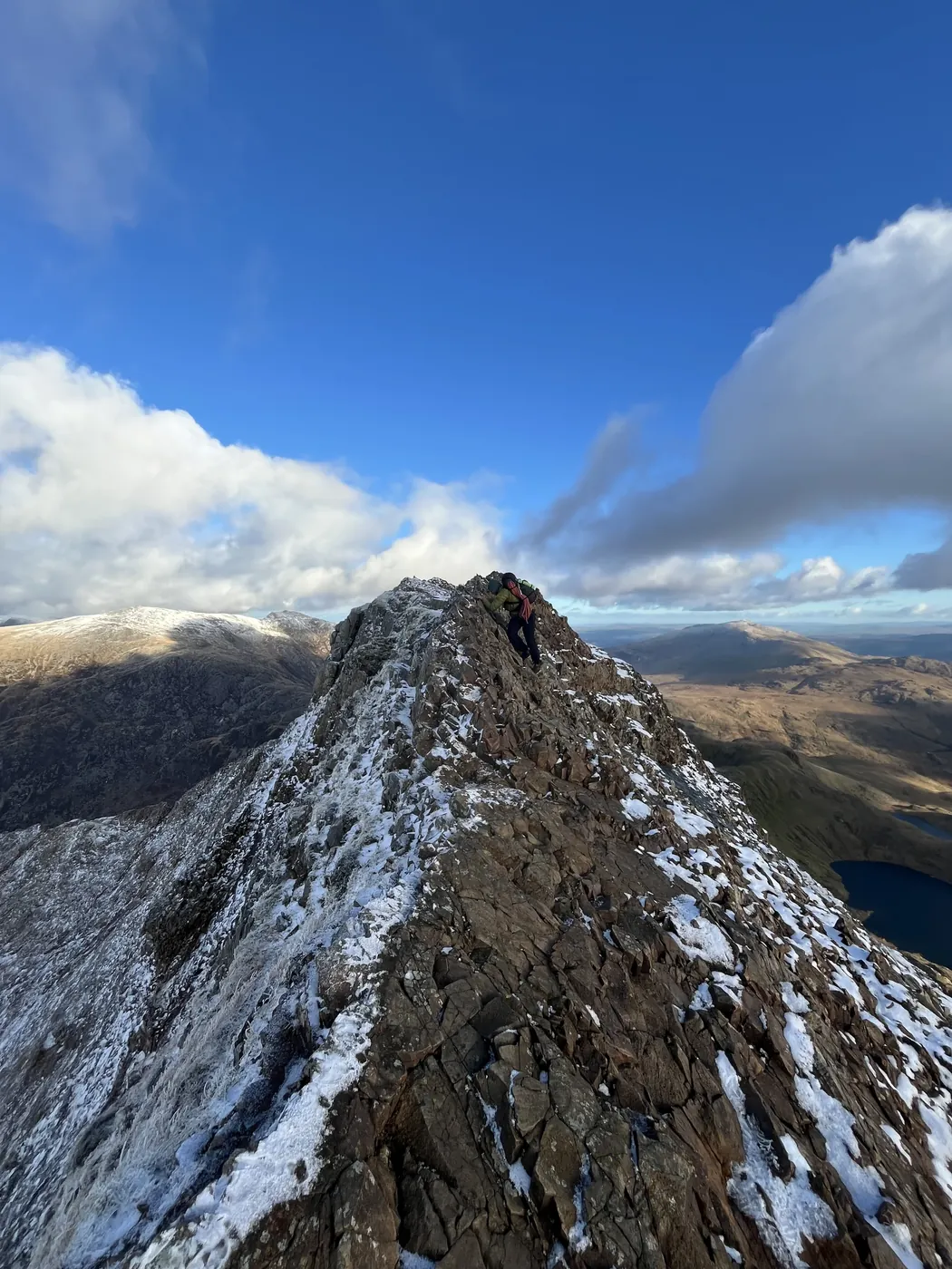 Snowy conditions on Crib Goch